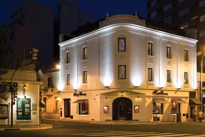 Tango Show: "El Viejo Almacén" - Drinks, Seats, and VIP Options: The Small Details That Change Your View