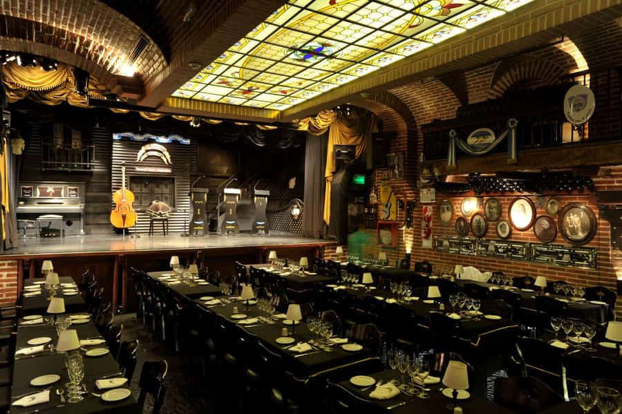 Tango show in La Ventana with optional Dinner - Dinner and Drinks: Optional, Uneven, Still Worth Considering