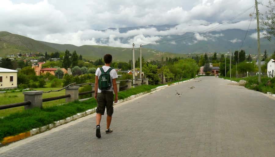 Tucumán: Tafí del Valle Full Day Tour - Tafí del Valle arrival: the town name, the rivers, and mountain life