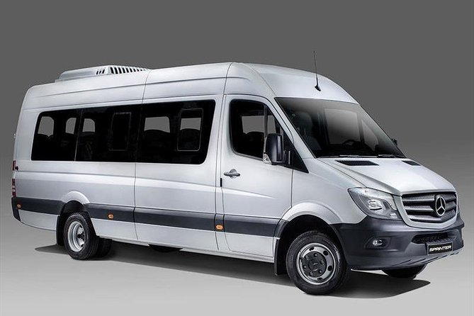 Ushuaia Airport Shared Transfer - How the Ushuaia Shared Transfer Works (and Why It Matters)