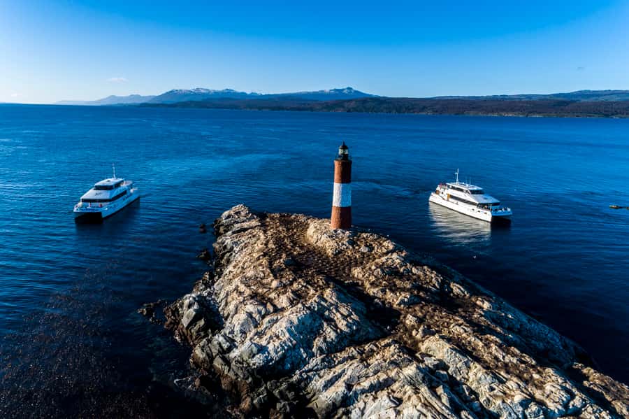 Ushuaia: Beagle Channel & Sea Wolves Island Catamaran Cruise - Finding your way to Canoero Catamaranes in Ushuaia