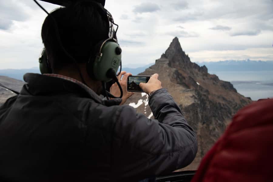 Ushuaia: Heart of the Andes Scenic Helicopter Adventure - Languages, pickup, and what the day feels like on the clock