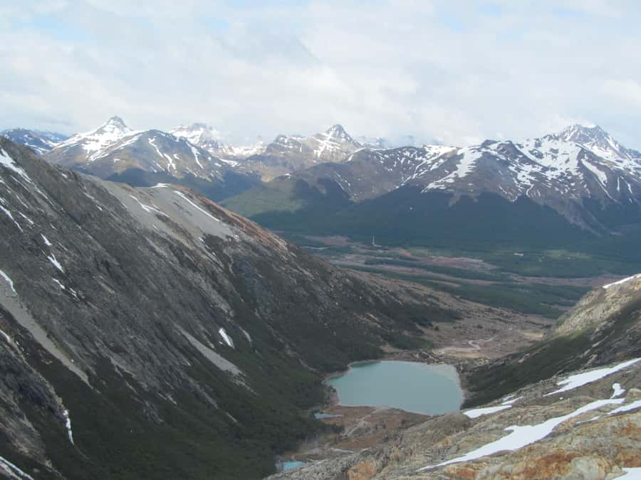 Ushuaia: Ojo del Albino - Full day trekking - Why This Trek Works: Esmeralda Lagoon to Ojo del Albino