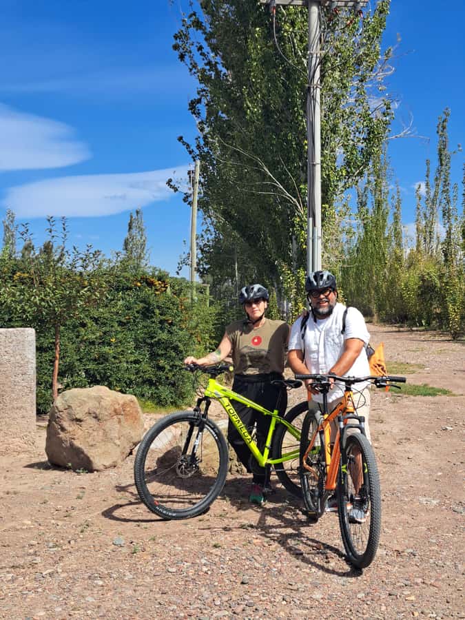 Wine and Chocolate Bike Tour: ride, taste, lunch, vineyards. - Durigutti Family Winemakers at Finca Victoria: production details plus another tasting