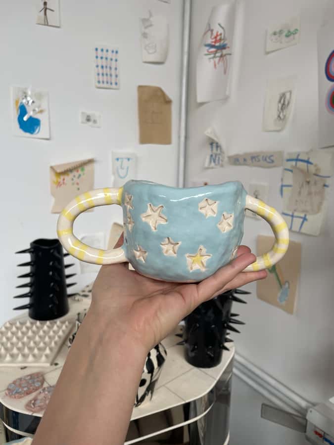 Wine & Pottery Class For Beginners in Buenos Aires Argentina - Your 2.5-Hour Session, From First Build to Painted Details