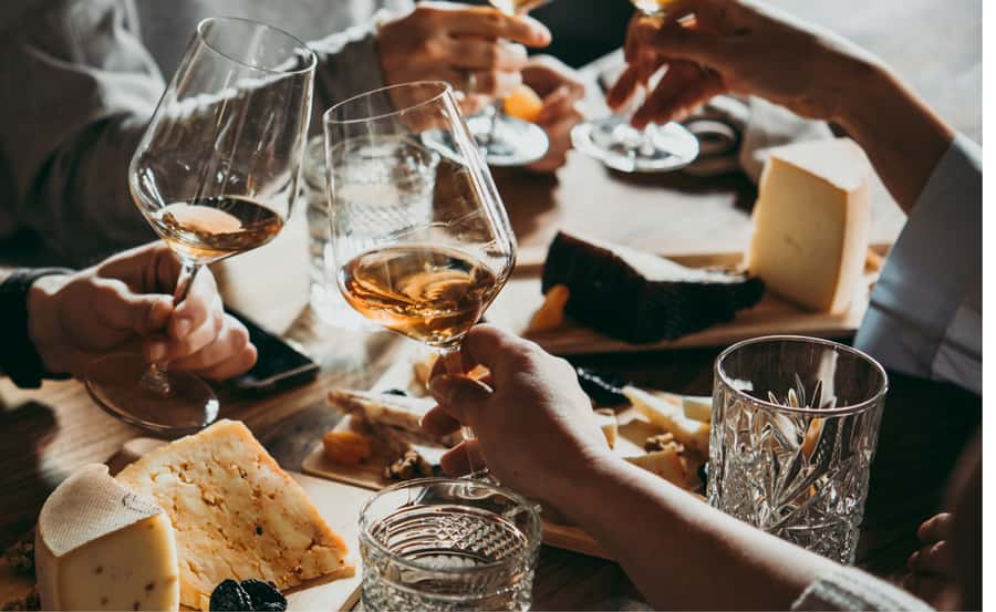 Wine Tasting in Buenos Aires - Two menu options: Federal flight vs Catena Zapata Clásico
